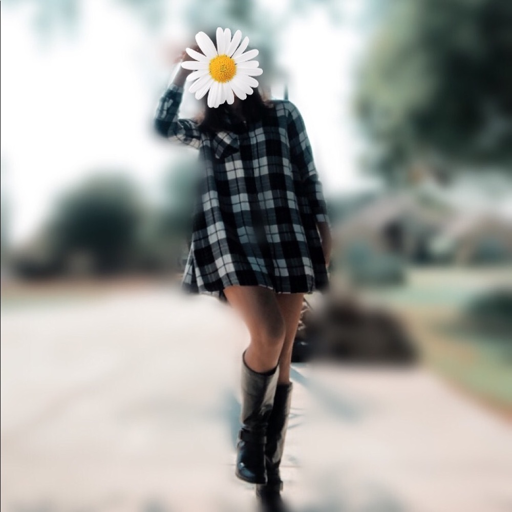 Fall Mini Dress 🍁 - Picture 4 of 11